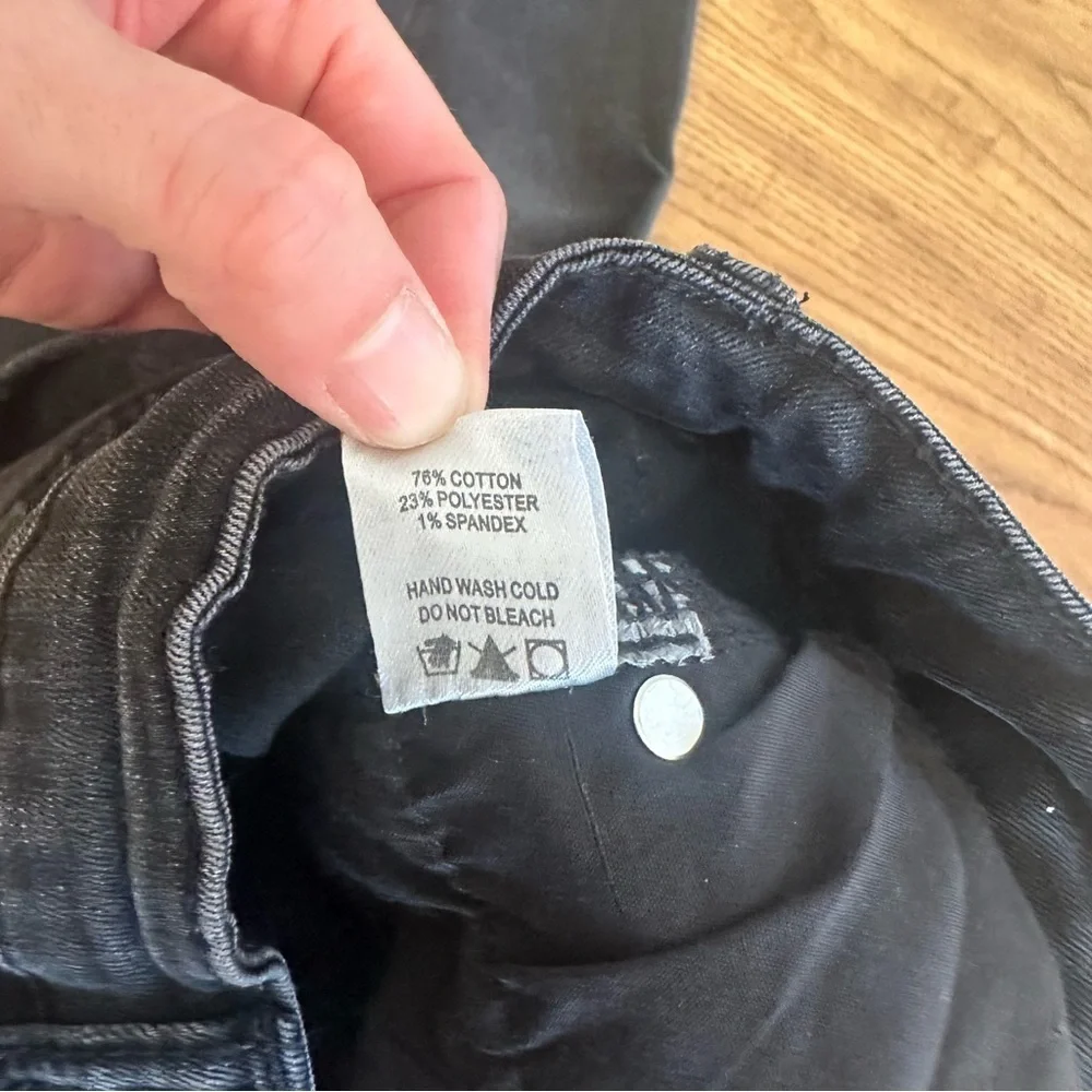 White Birch Distressed Skinny Jeans Raw Hem Black Gray Size Small - Picture 9 of 11